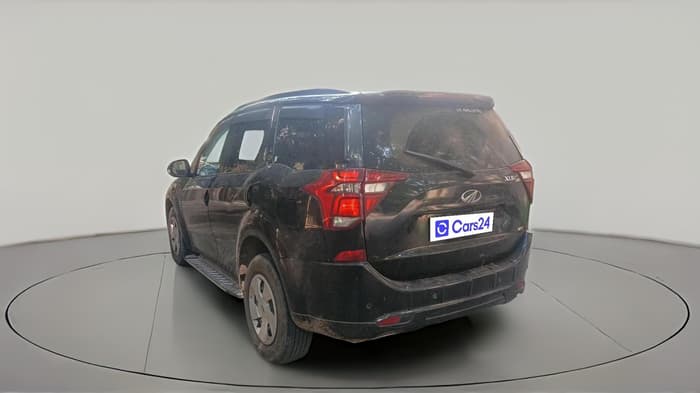 2021 Mahindra XUV500 W5, Diesel, Manual, 1,49,616 km, exterior