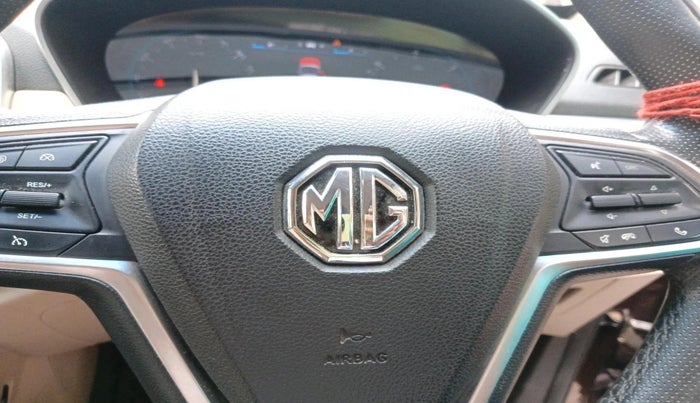 2022 MG HECTOR SHARP 2.0 DIESEL, Diesel, Manual, 58,901 km, interior