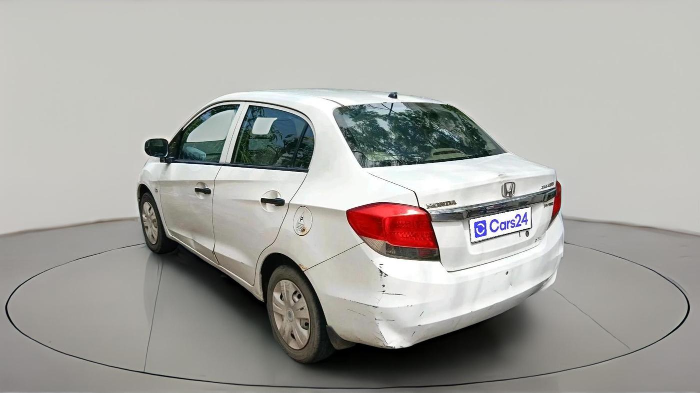 2015 Honda Amaze 1.2L I-VTEC E, Petrol, Manual, 1,82,497 km, exterior
