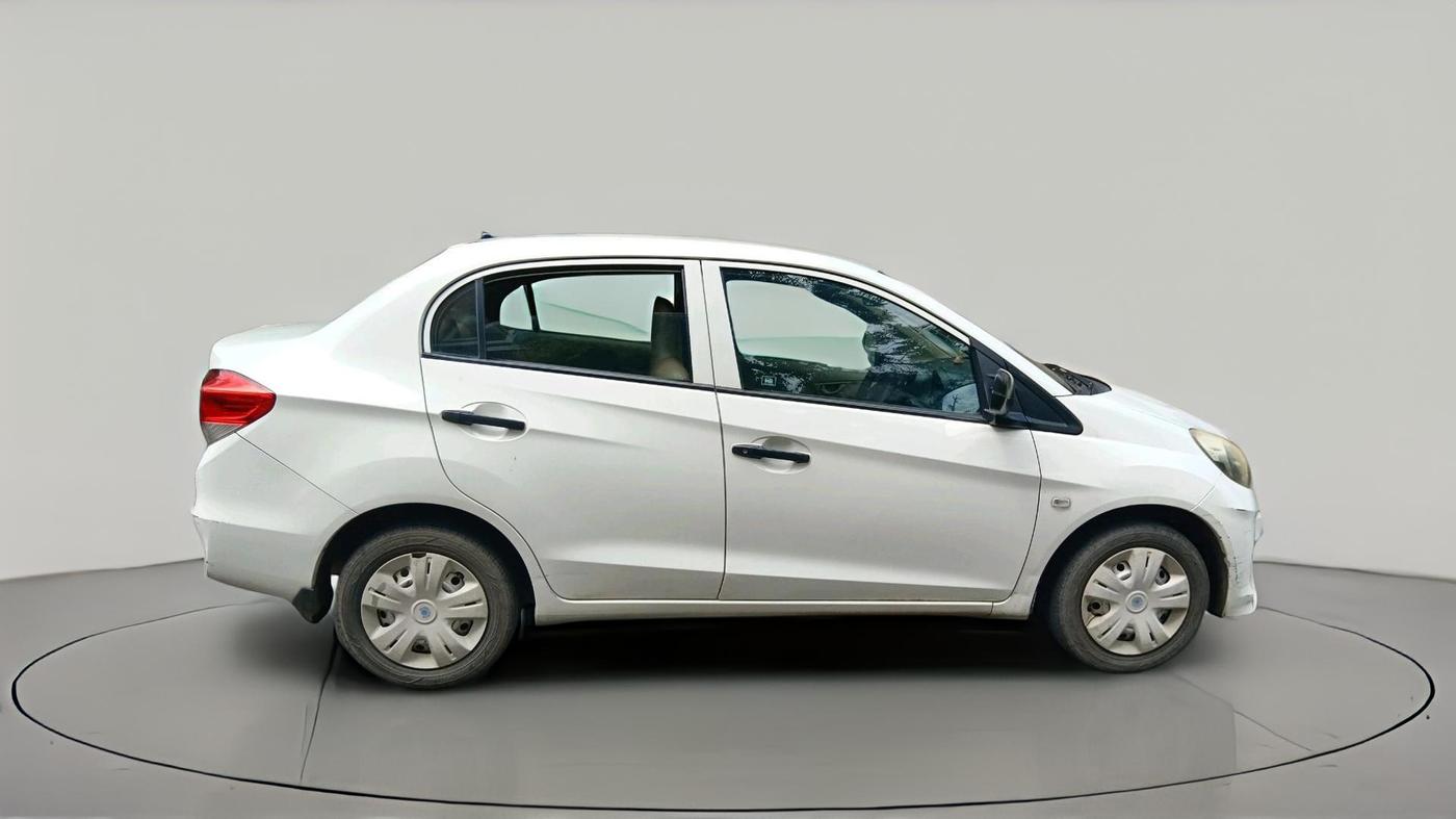 2015 Honda Amaze 1.2L I-VTEC E, Petrol, Manual, 1,82,497 km, exterior
