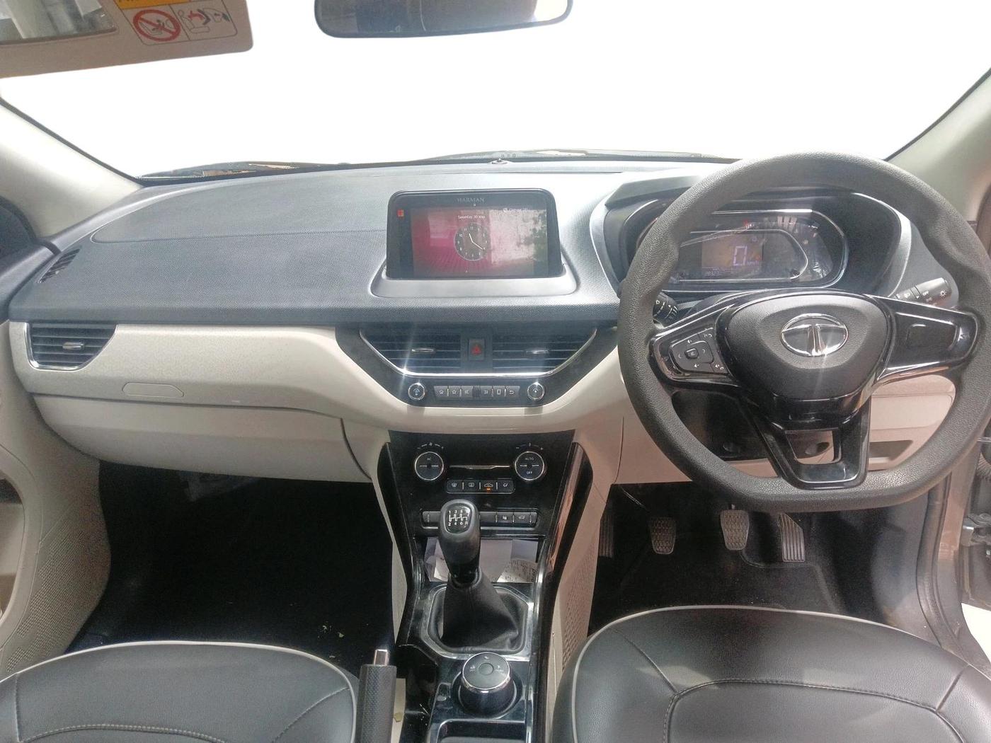 2021 Tata NEXON XZ PLUS PETROL, Petrol, Manual, 28,323 km, interior