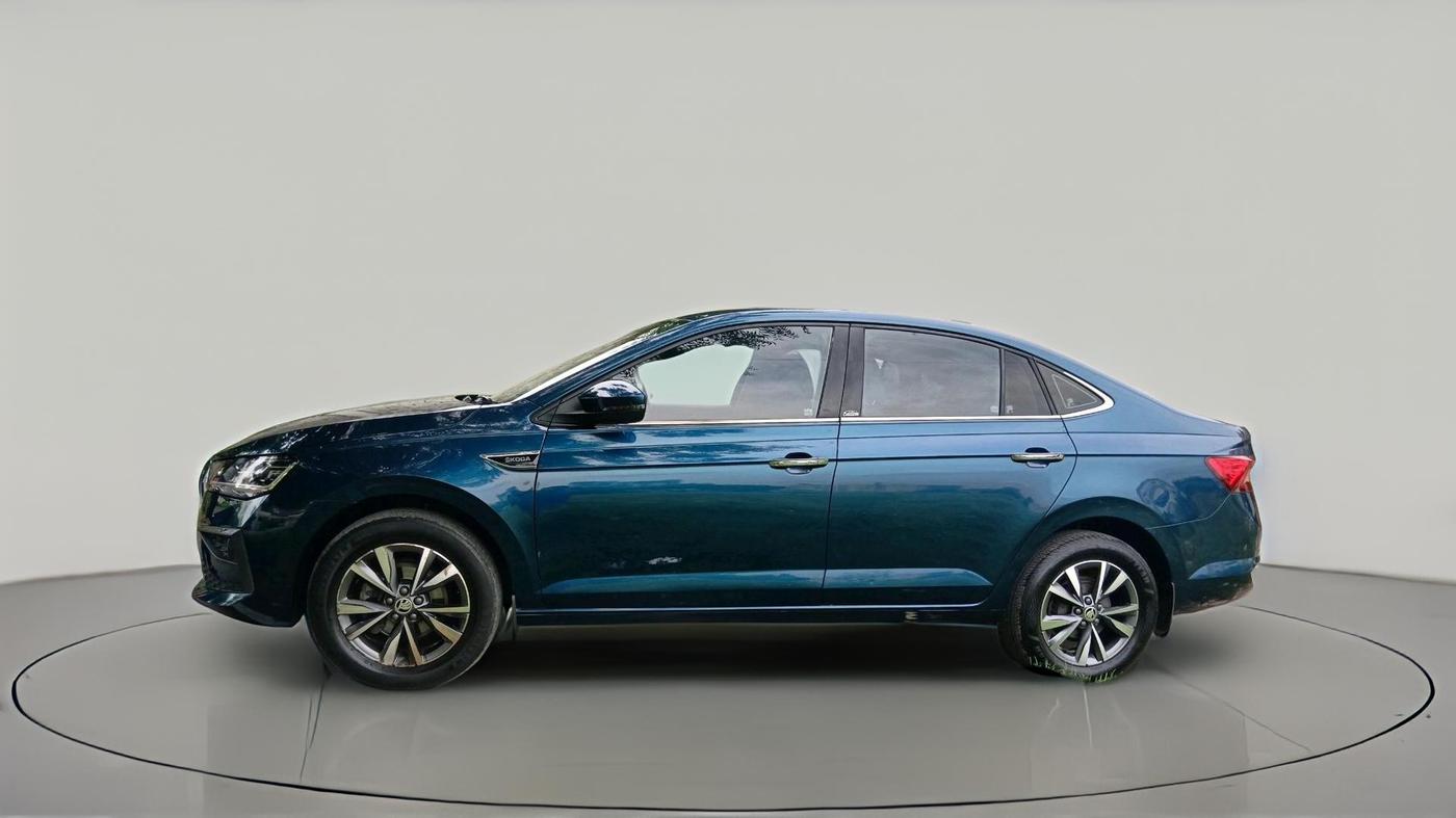 2023 Skoda SLAVIA STYLE 1.0L TSI MT, Petrol, Manual, 55,611 km, exterior