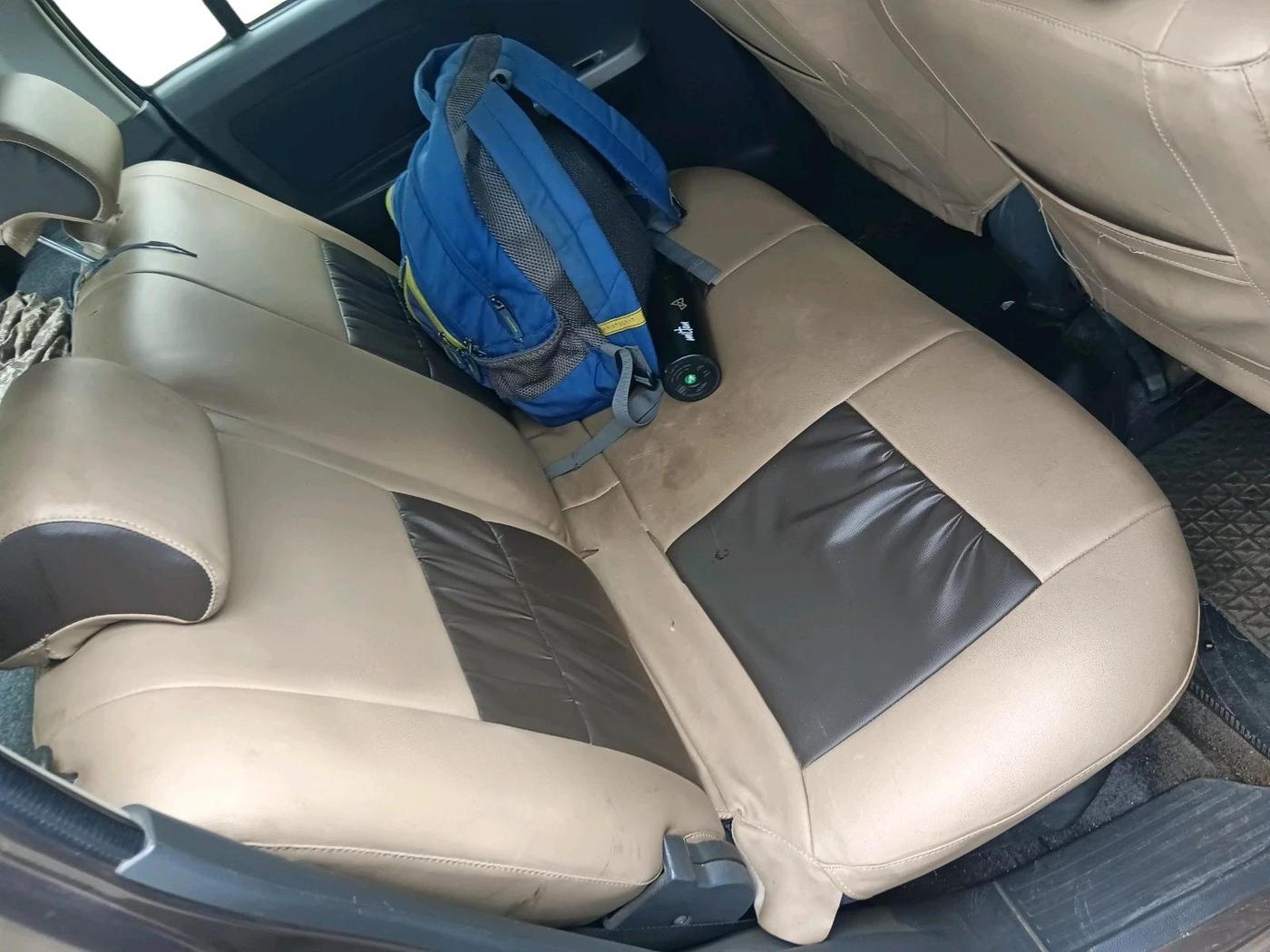 2011 Maruti Wagon R 1.0 VXI, Petrol, Manual, 68,000 km, interior