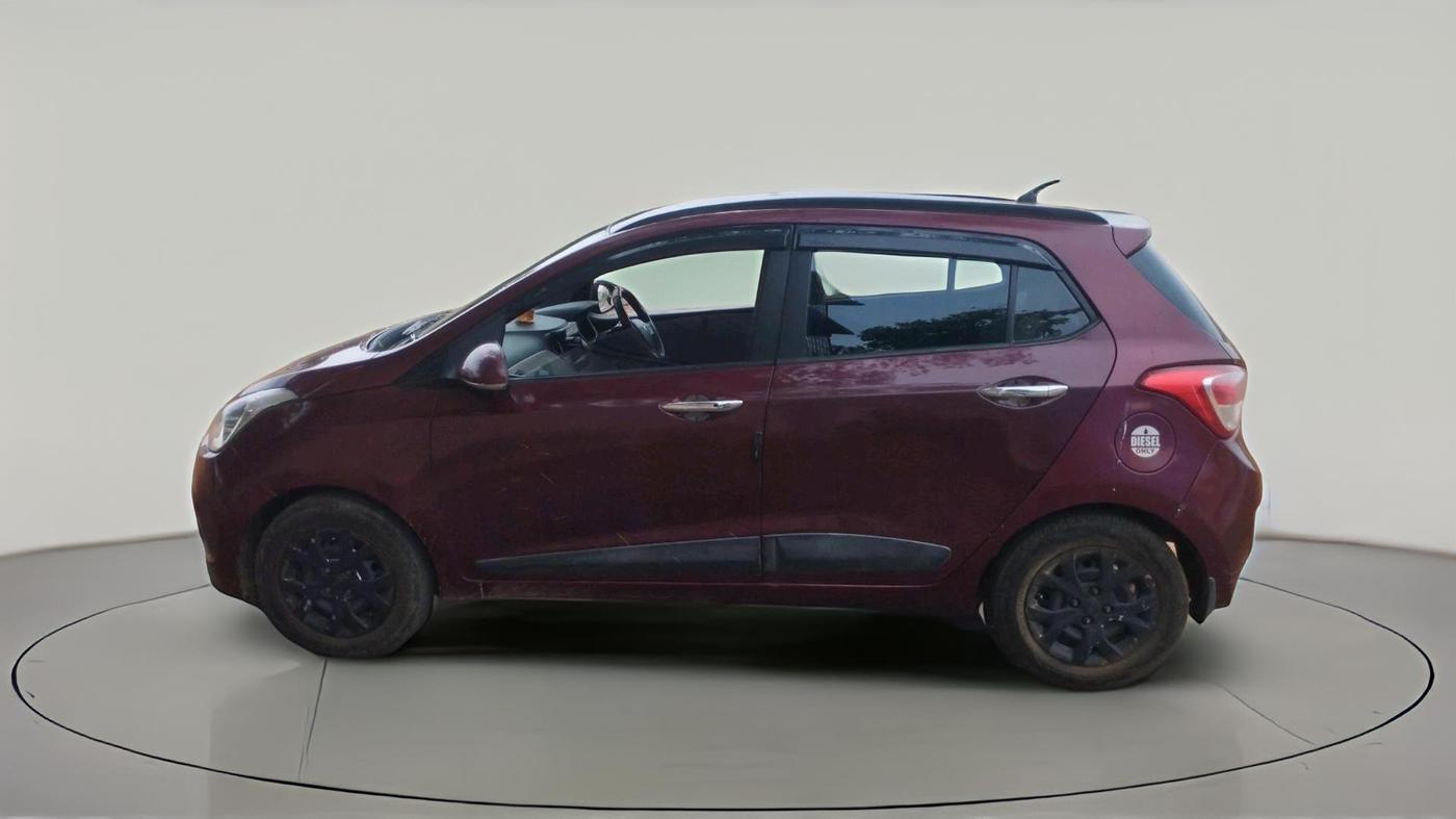 2013 Hyundai Grand i10 SPORTZ 1.1 CRDI, Diesel, Manual, 1,19,695 km, exterior
