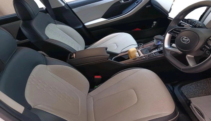 2023 Hyundai Creta SX (O) AT 1.5 DIESEL, Diesel, Automatic, 61,608 km, interior