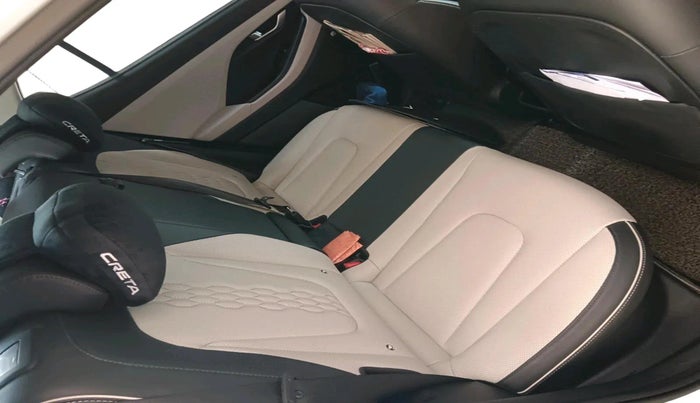 2023 Hyundai Creta SX (O) AT 1.5 DIESEL, Diesel, Automatic, 61,608 km, interior