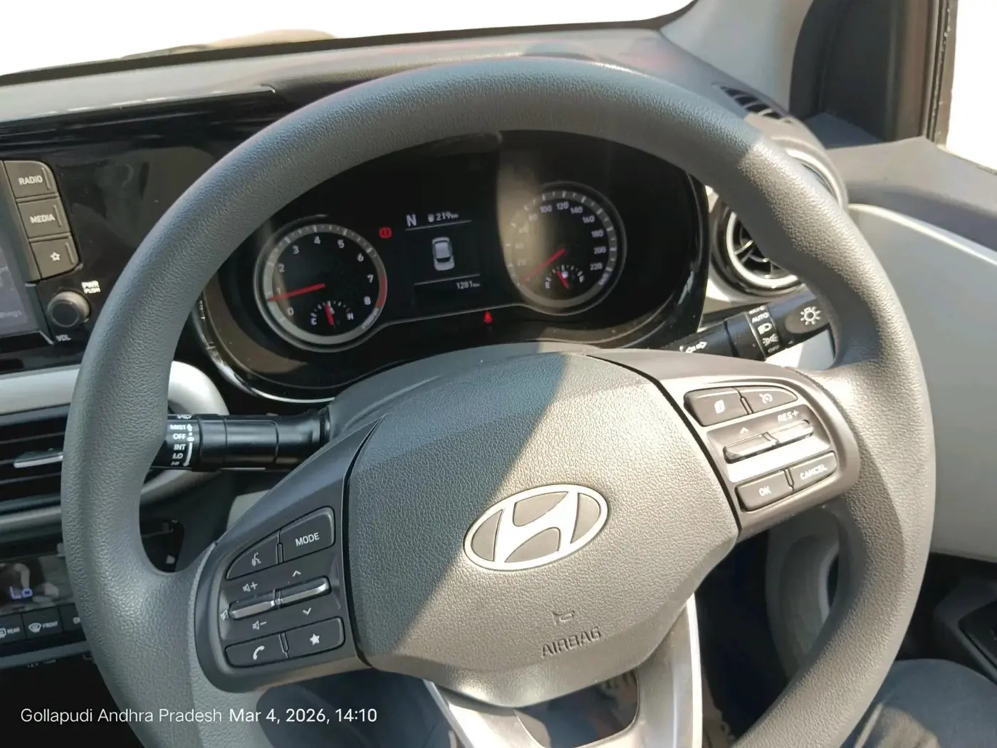 2025 Hyundai GRAND I10 NIOS Sportz (O) 1.2 Kappa AMT, Petrol, Automatic, 1,281 km, interior