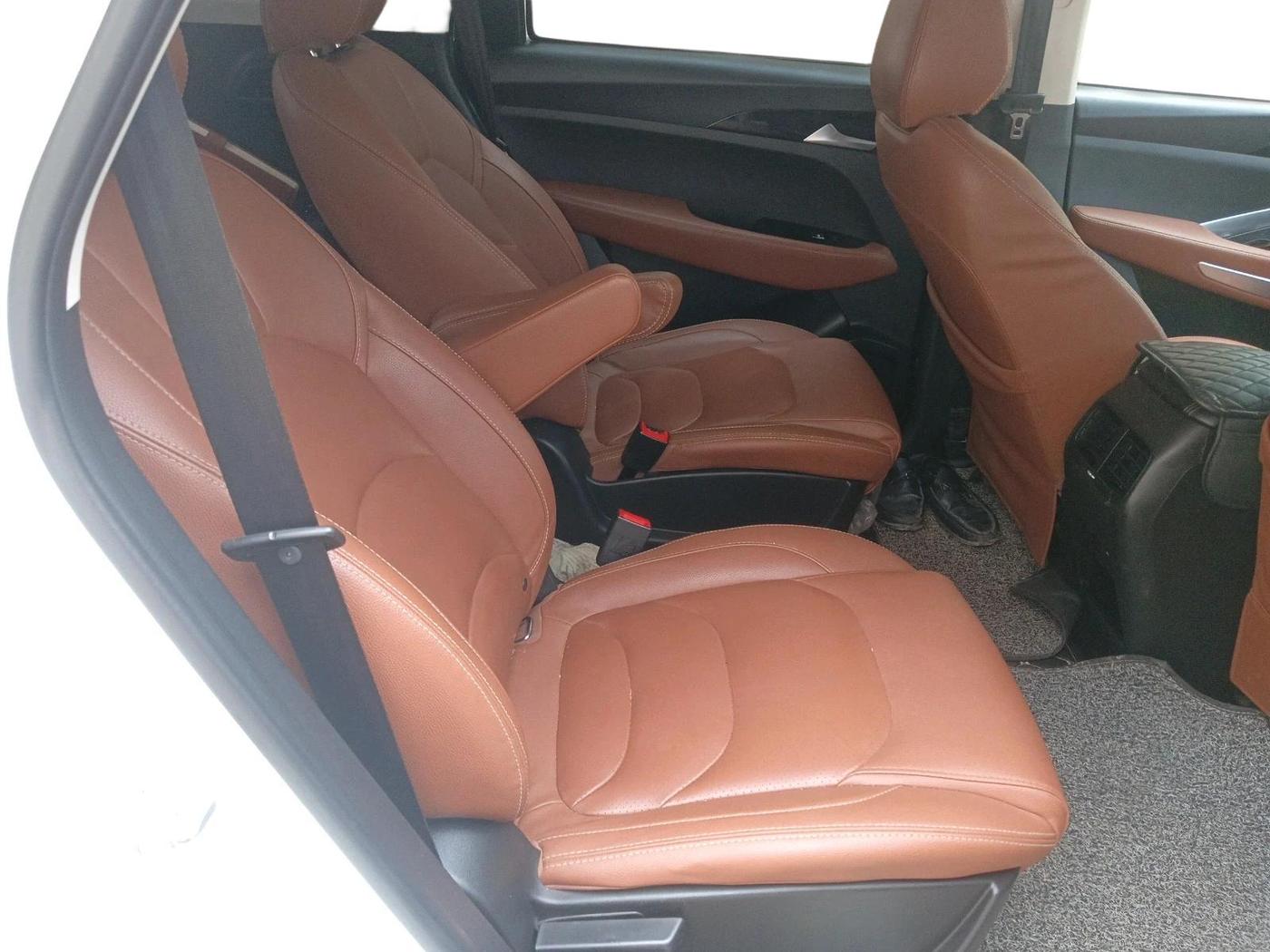 2021 MG HECTOR PLUS SHARP 2.0 DIESEL TURBO MT 6-STR, Diesel, Manual, 1,62,364 km, interior