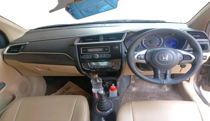 2016 Honda Amaze 1.5L I-DTEC VX, Diesel, Manual, 1,14,520 km, interior