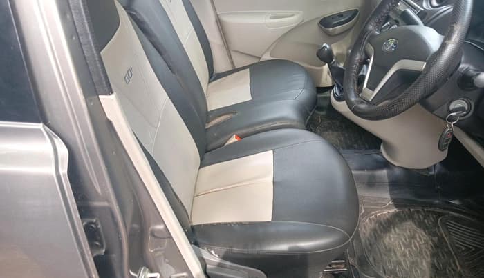 2017 Datsun Go Plus T, Petrol, Manual, 87,049 km, interior