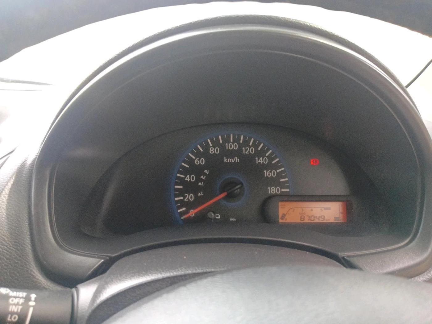2017 Datsun Go Plus T, Petrol, Manual, 87,049 km, interior