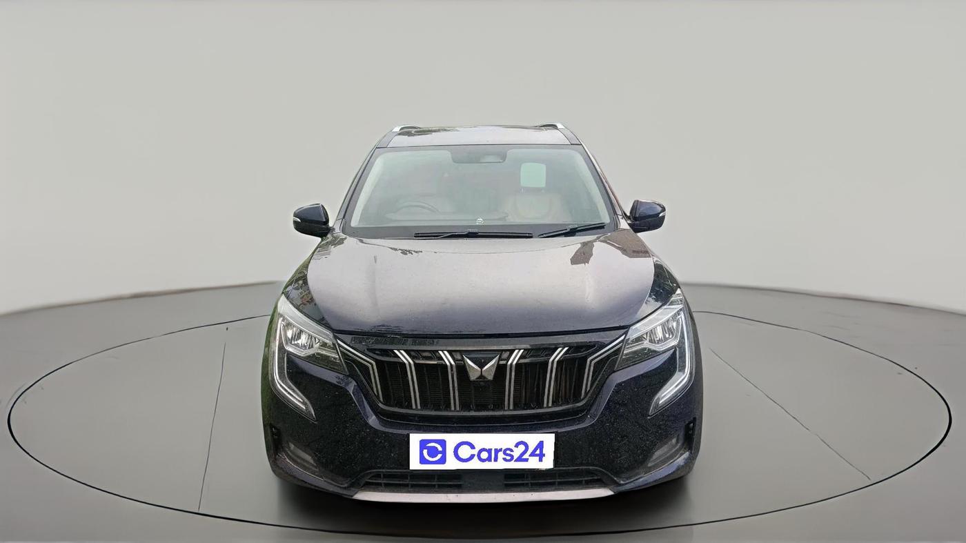 2023 Mahindra XUV700 AX 7 LUXURY D AWD AT 7 STR, Diesel, Automatic, 99,837 km, exterior