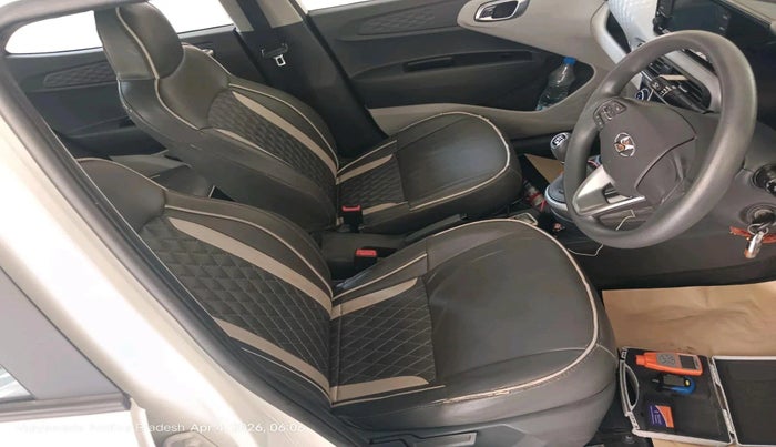 2022 Hyundai GRAND I10 NIOS SPORTZ 1.2 KAPPA VTVT CNG, CNG, Manual, 51,083 km, interior