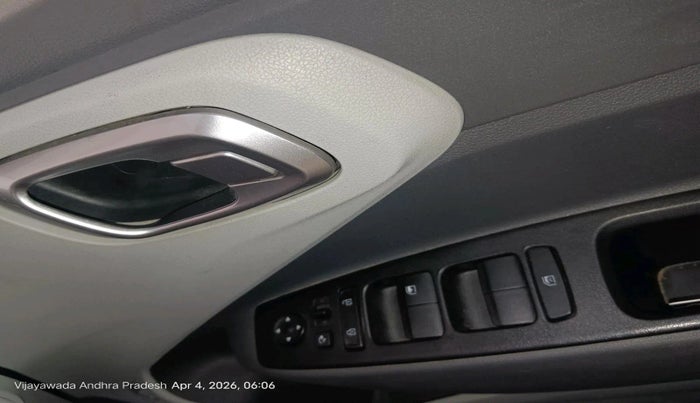 2022 Hyundai GRAND I10 NIOS SPORTZ 1.2 KAPPA VTVT CNG, CNG, Manual, 51,083 km, interior