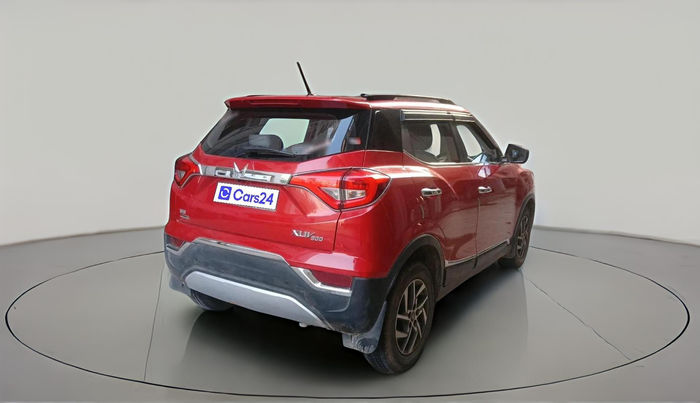 2022 Mahindra XUV300 W8 (O) 1.2 PETROL AMT, Petrol, Automatic, 35,158 km, exterior