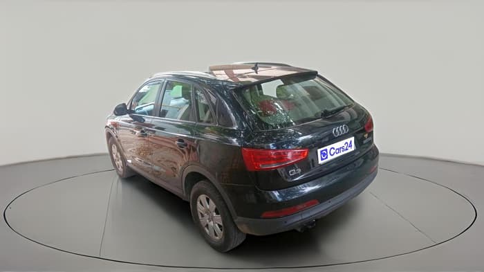 2014 Audi Q3 2.0 QUATTRO TDI AT, Diesel, Automatic, 1,17,405 km, exterior