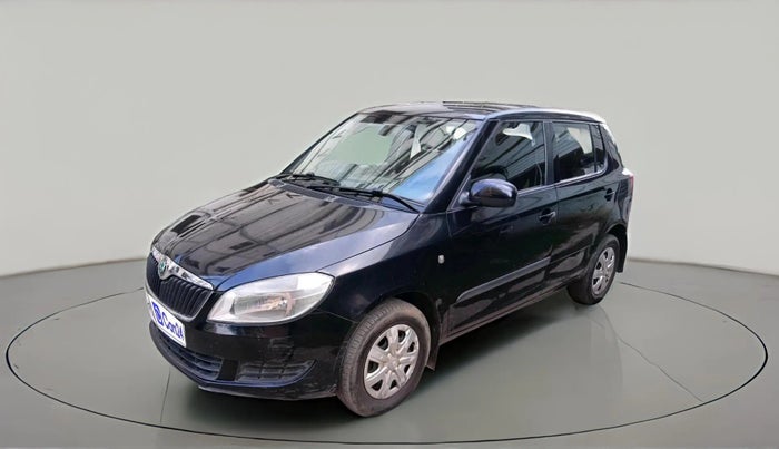 2011 Skoda Fabia AMBIENTE 1.2 MPI, Petrol, Manual, 1,01,879 km, exterior