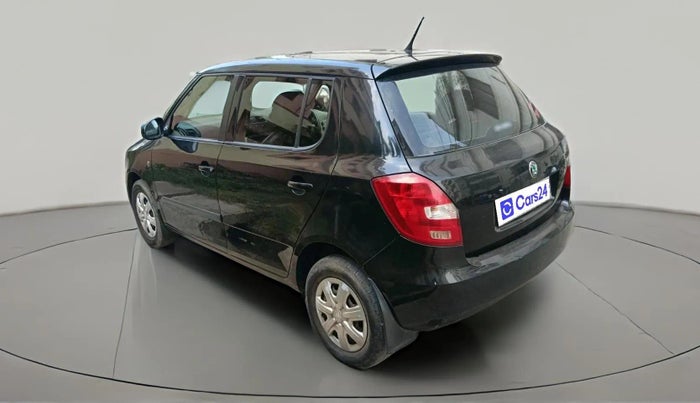 2011 Skoda Fabia AMBIENTE 1.2 MPI, Petrol, Manual, 1,01,879 km, exterior