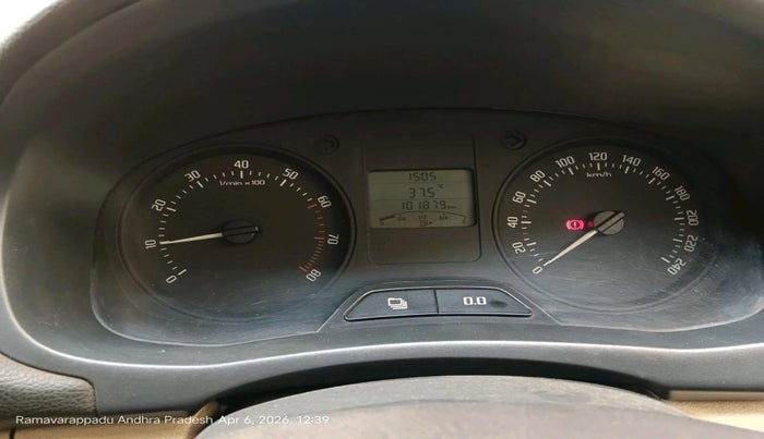 2011 Skoda Fabia AMBIENTE 1.2 MPI, Petrol, Manual, 1,01,879 km, interior