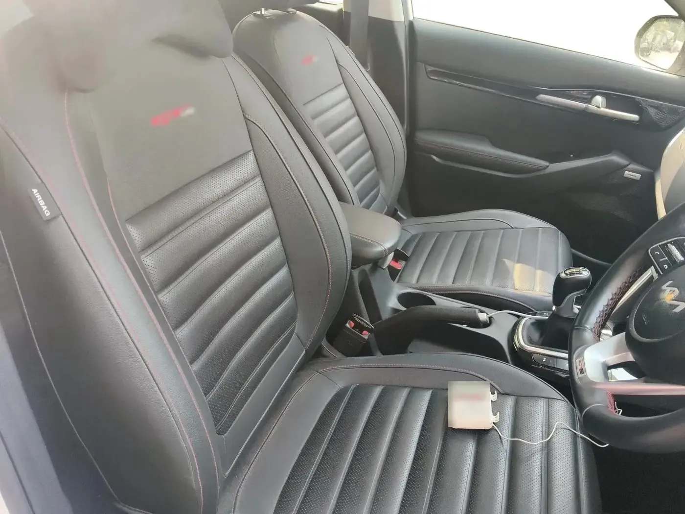 2022 KIA SELTOS GTX PLUS 1.4, Petrol, Manual, 12,000 km, interior