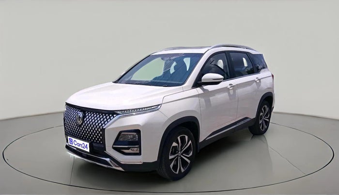 2025 MG HECTOR PLUS SAVVY PRO 1.5 TURBO CVT 6 STR, Petrol, Automatic, 5,302 km, exterior