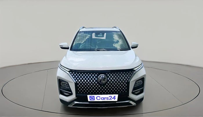 2025 MG HECTOR PLUS SAVVY PRO 1.5 TURBO CVT 6 STR, Petrol, Automatic, 5,302 km, exterior