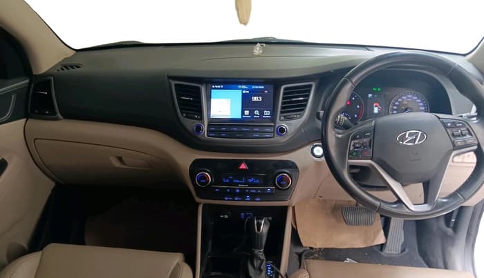2017 Hyundai Tucson GLS 4WD AT DIESEL, Diesel, Automatic, 1,17,387 km, interior
