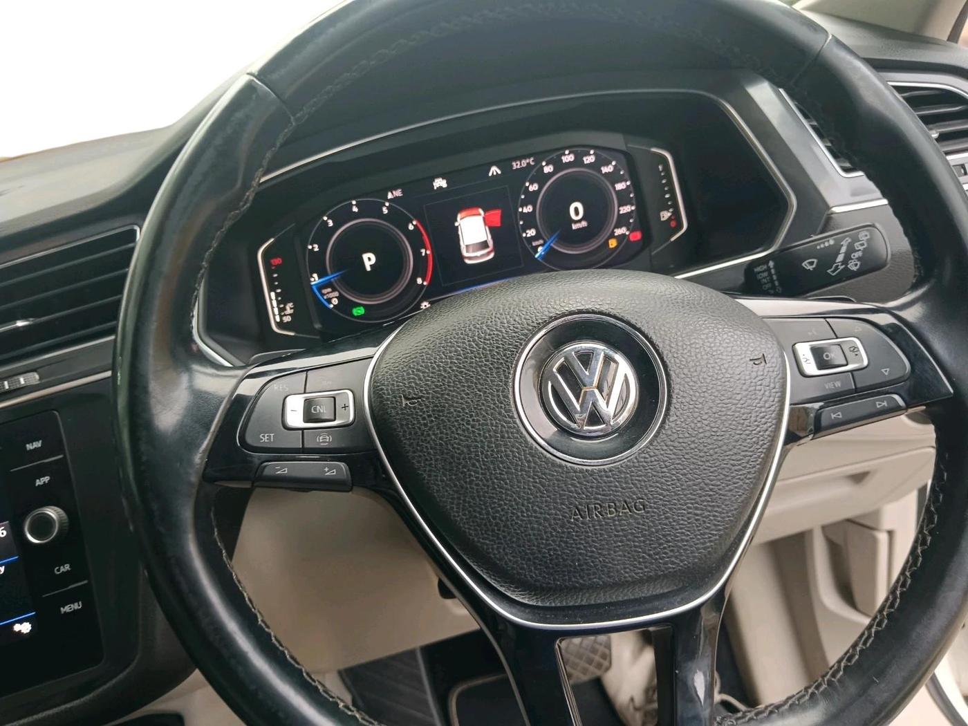 2019 Volkswagen TIGUAN ALL SPACE 2.0 TSI, Petrol, Automatic, 96,064 km, interior
