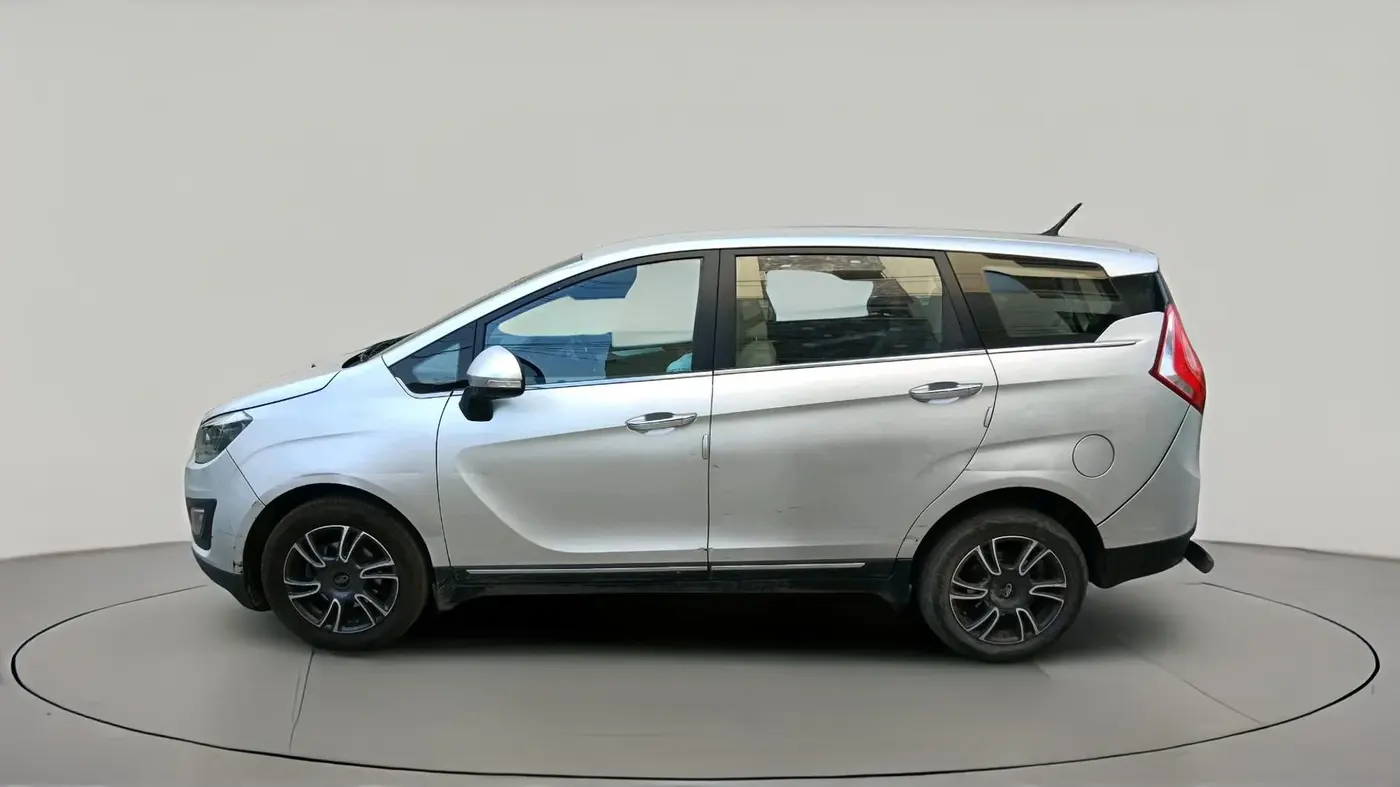 2018 Mahindra MARAZZO M8 7 STR, Diesel, Manual, 1,80,909 km, exterior