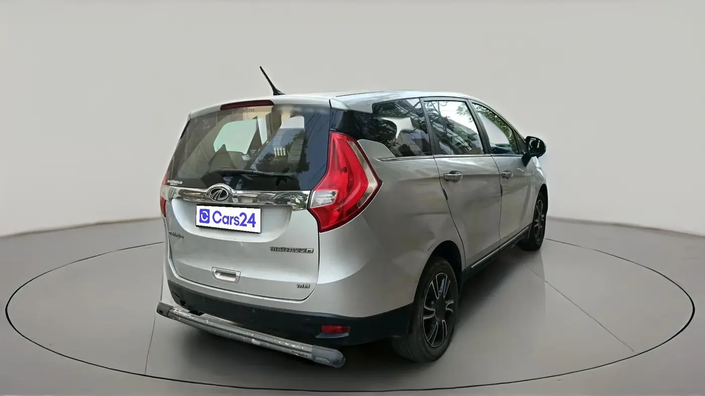2018 Mahindra MARAZZO M8 7 STR, Diesel, Manual, 1,80,909 km, exterior