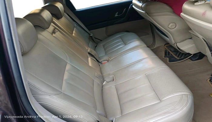 2017 Mahindra XUV500 W10 AT, Diesel, Automatic, 1,34,663 km, interior