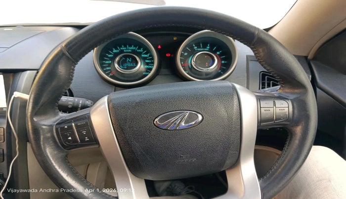 2017 Mahindra XUV500 W10 AT, Diesel, Automatic, 1,34,663 km, interior