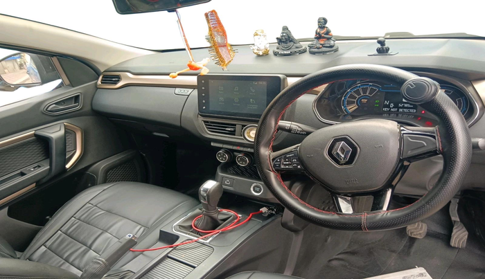 2022 Renault Kiger RXT AMT, Petrol, Automatic, 52,785 km, interior