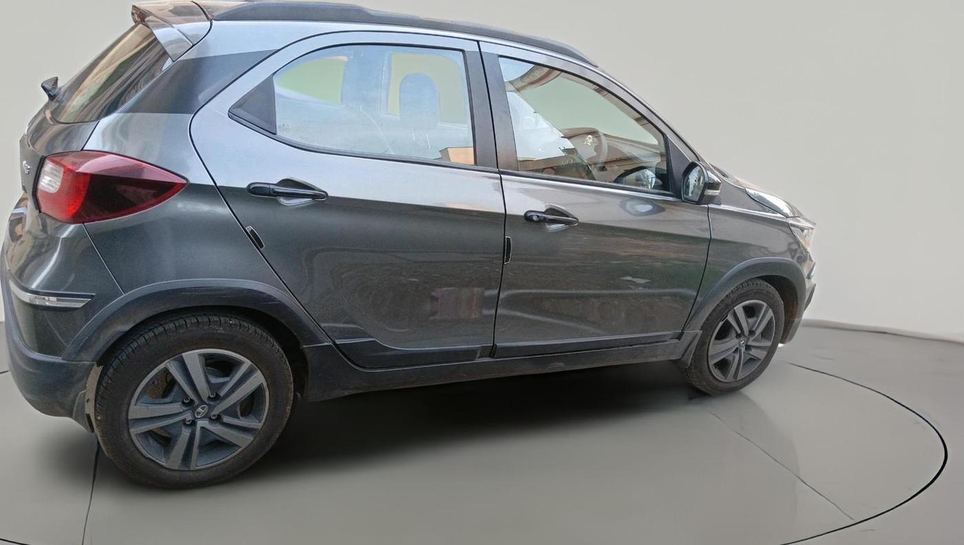 2023 Tata TIAGO NRG XZ MT, Petrol, Manual, 80,902 km, exterior