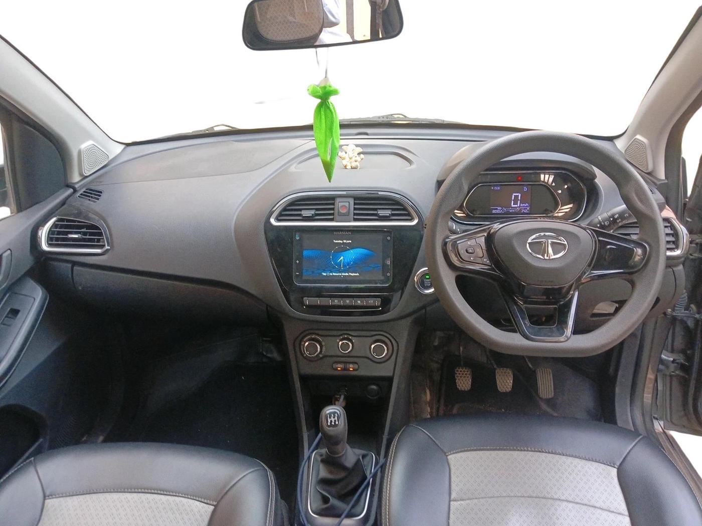2023 Tata TIAGO NRG XZ MT, Petrol, Manual, 80,902 km, interior