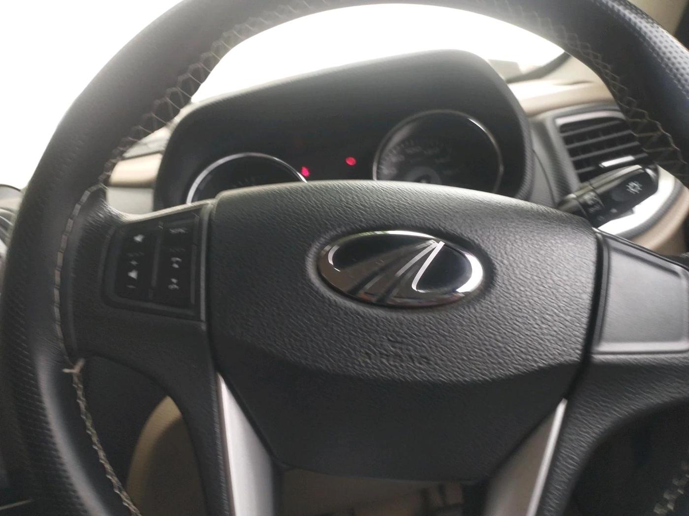 2017 Mahindra TUV300 T8, Diesel, Manual, 55,395 km, interior