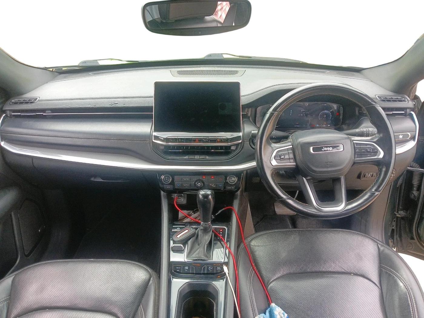 2022 Jeep Compass MODEL S (O) DIESEL 4X4 AT, Diesel, Automatic, 1,07,432 km, interior