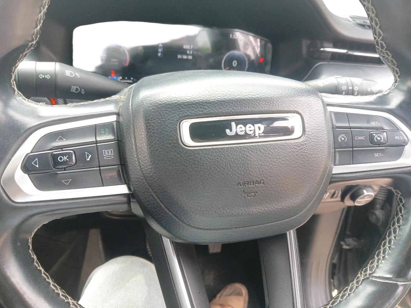 2022 Jeep Compass MODEL S (O) DIESEL 4X4 AT, Diesel, Automatic, 1,07,432 km, interior
