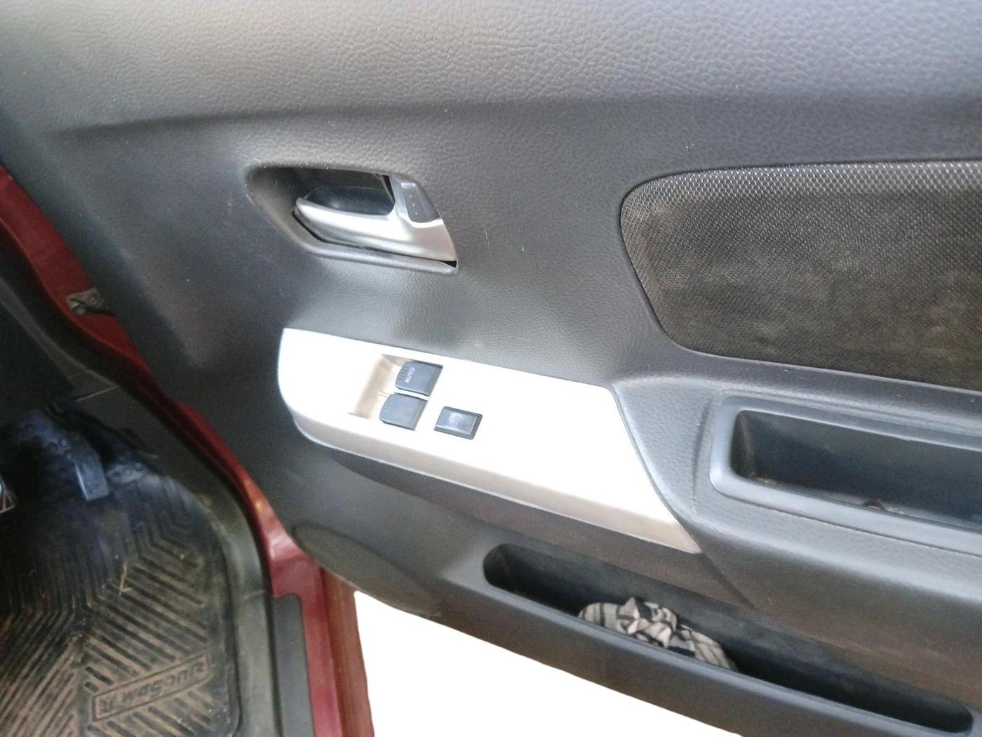 2012 Maruti Wagon R 1.0 LXI CNG, CNG, Manual, 61,972 km, interior