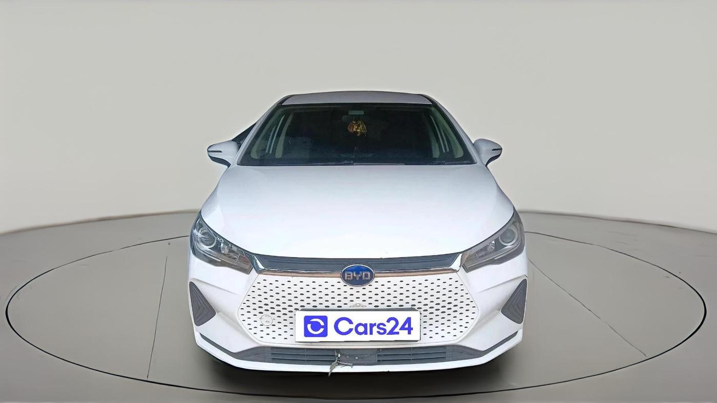 2022 BYD E6 GL, Electric, Automatic, 68,665 km, exterior