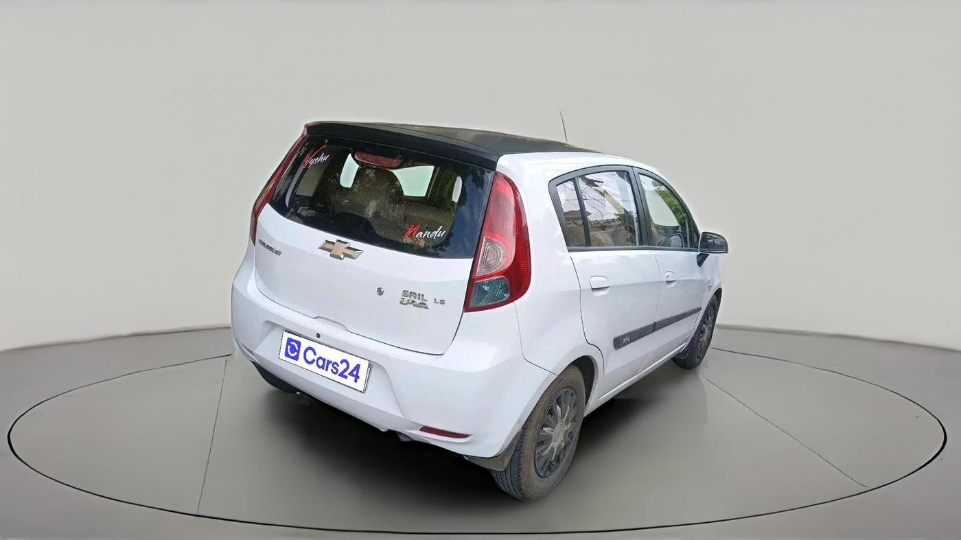 2012 Chevrolet Sail UVA 1.3 LS ABS, Diesel, Manual, 91,638 km, exterior