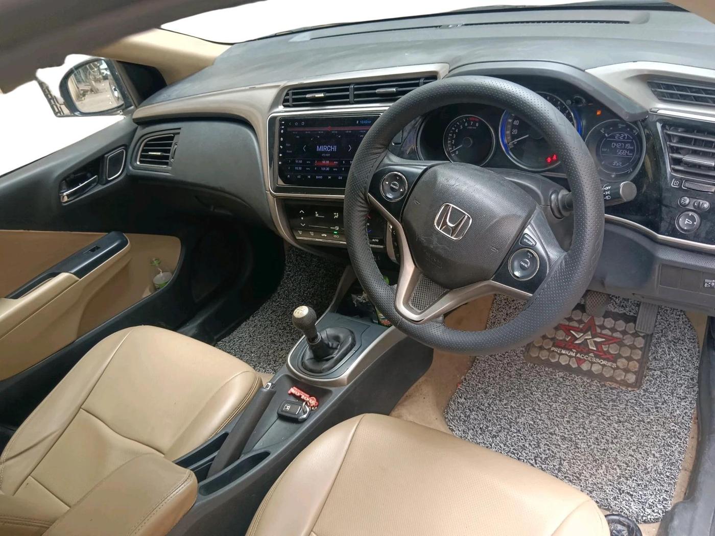 2018 Honda City 1.5L I-VTEC V MT, Petrol, Manual, 42,719 km, interior