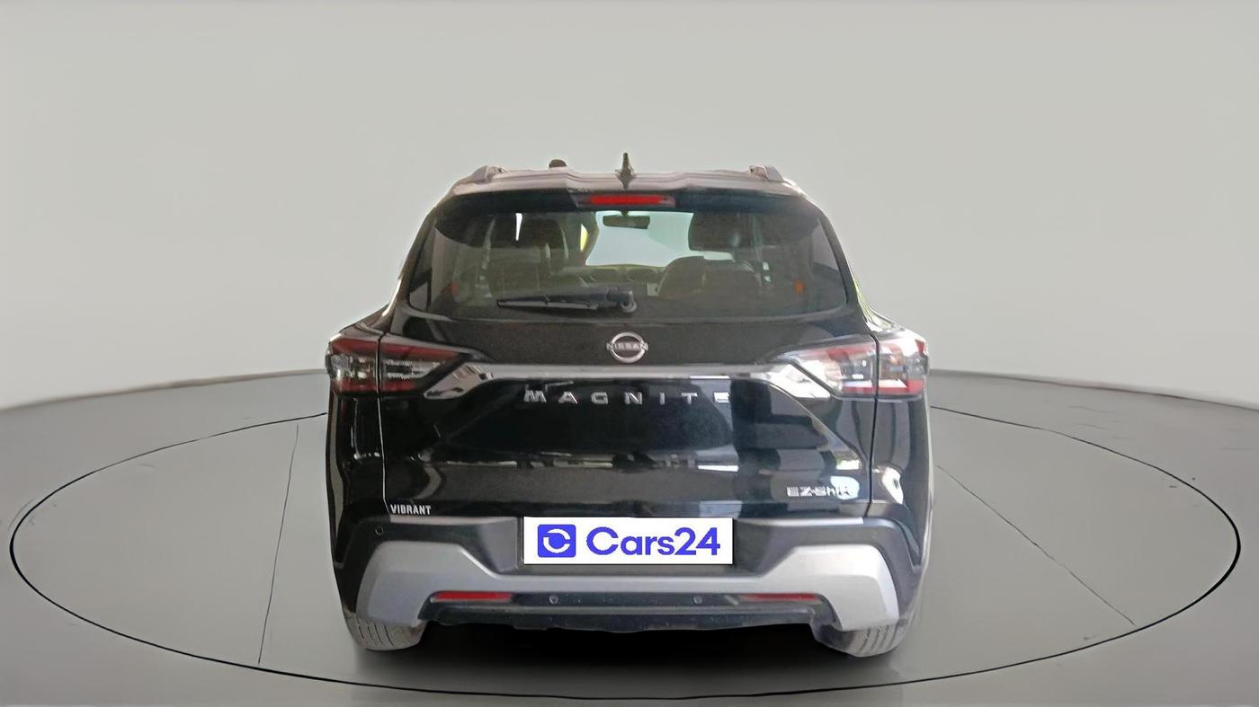 2025 Nissan MAGNITE Tekna B4D 1.0 Petrol AMT, Petrol, Automatic, 24,088 km, exterior