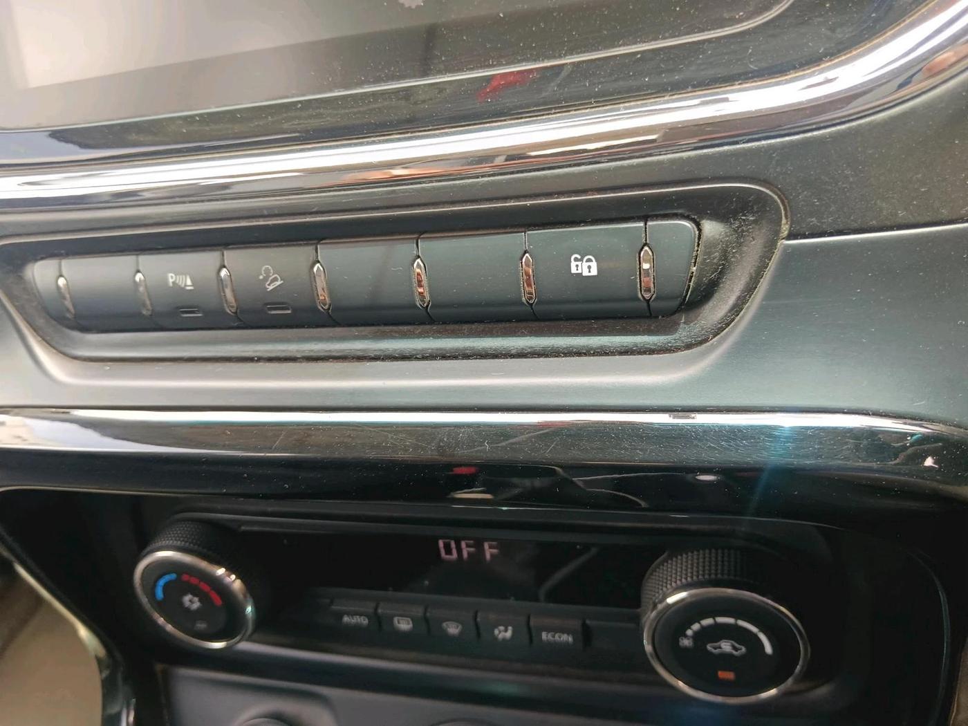 2019 Tata Hexa XT 4X2 7 STR, Diesel, Manual, 1,20,028 km, interior