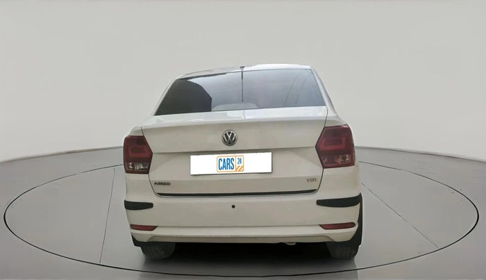 2017 Volkswagen Ameo COMFORTLINE 1.5L, Diesel, Manual, 1,72,000 km, exterior