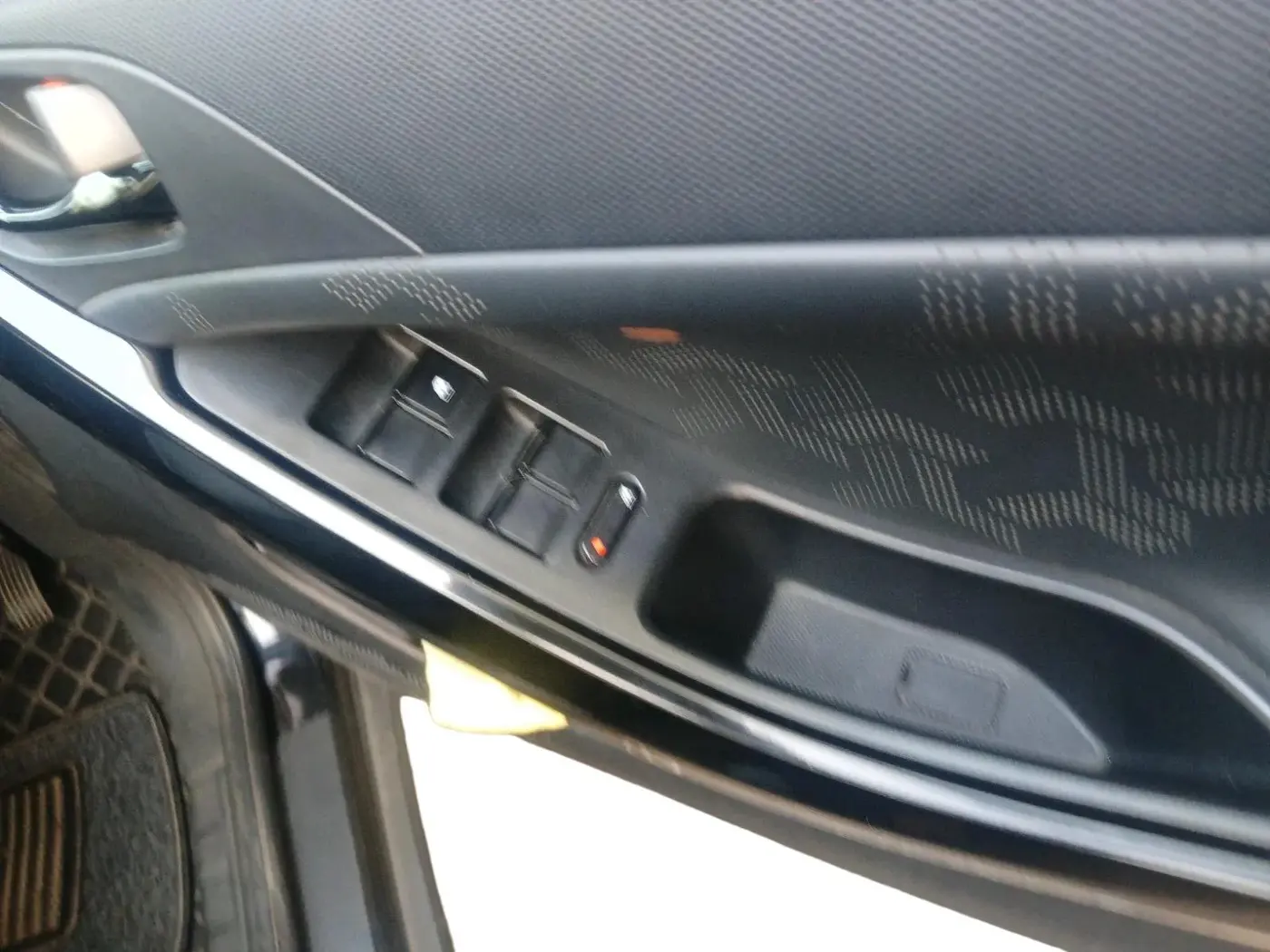 2022 Tata NEXON XZ PLUS (O) PETROL DARK EDITION, Petrol, Manual, 57,563 km, interior
