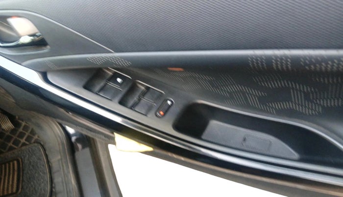 2022 Tata NEXON XZ PLUS (O) PETROL DARK EDITION, Petrol, Manual, 57,563 km, interior