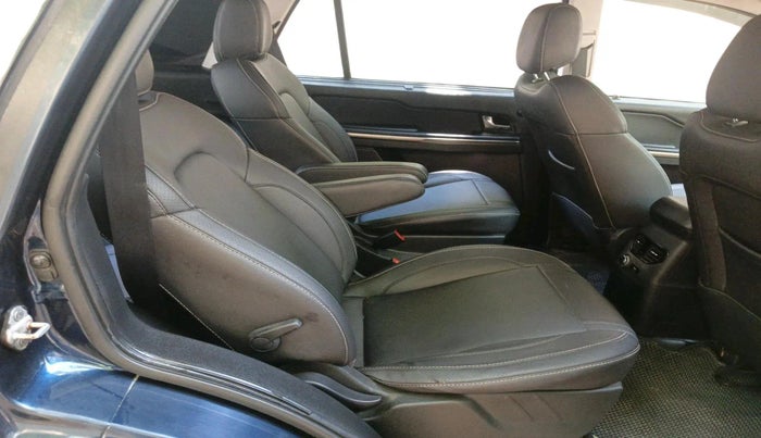 2017 Tata Hexa XT 4X2 6 STR, Diesel, Manual, 1,25,270 km, interior