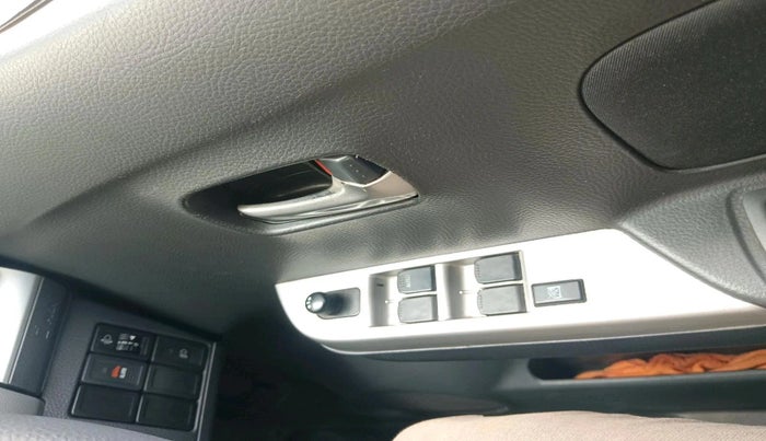 2012 Maruti Wagon R 1.0 VXI, Petrol, Manual, 1,03,373 km, interior
