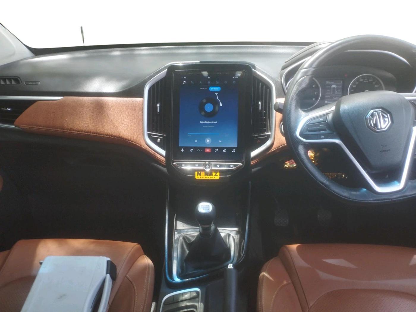 2021 MG HECTOR PLUS SELECT 2.0 DIESEL TURBO MT 7-STR, Diesel, Manual, 74,451 km, interior